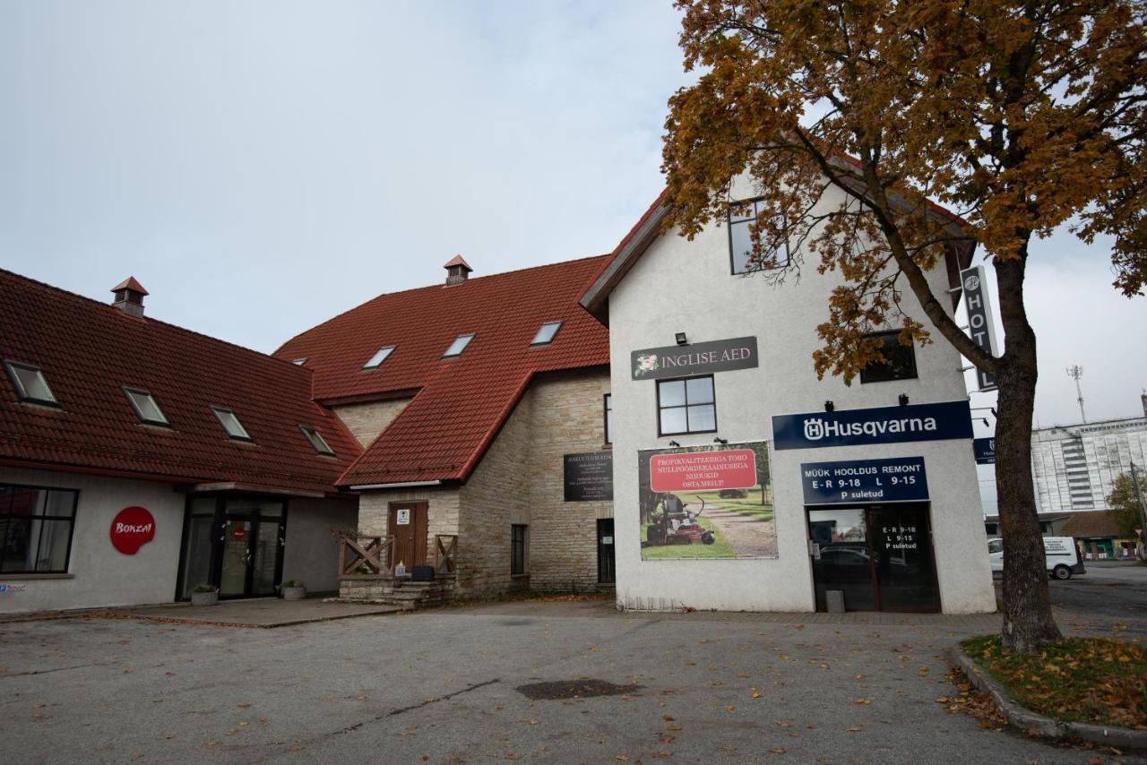 Aiakeskuse Hostel Rakvere Kültér fotó