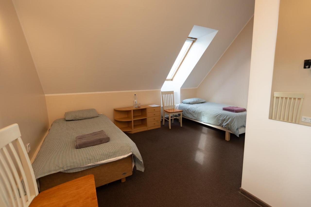 Aiakeskuse Hostel Rakvere Kültér fotó