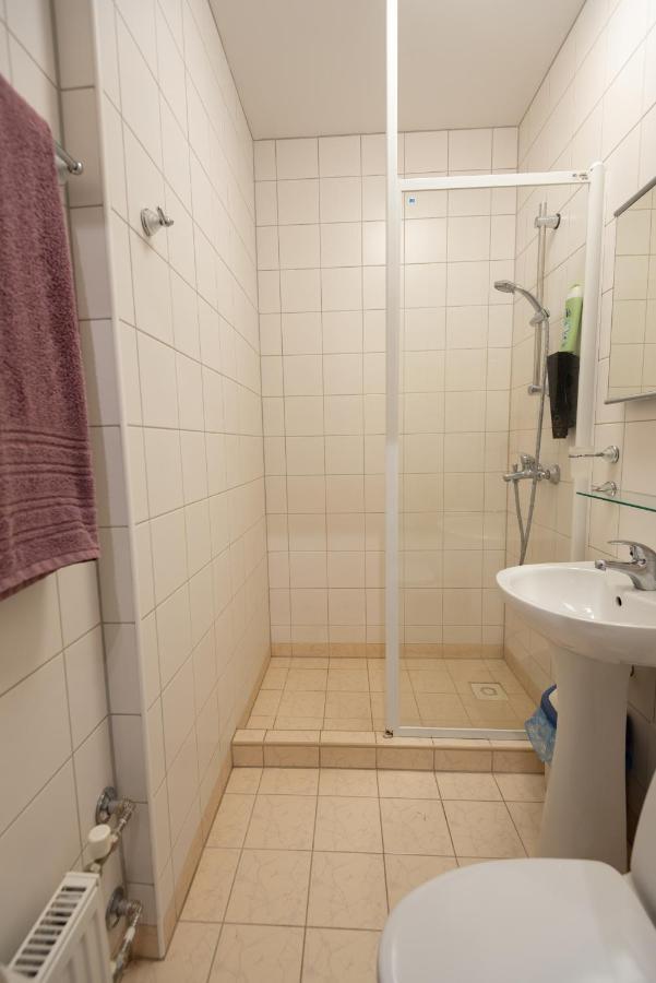 Aiakeskuse Hostel Rakvere Kültér fotó